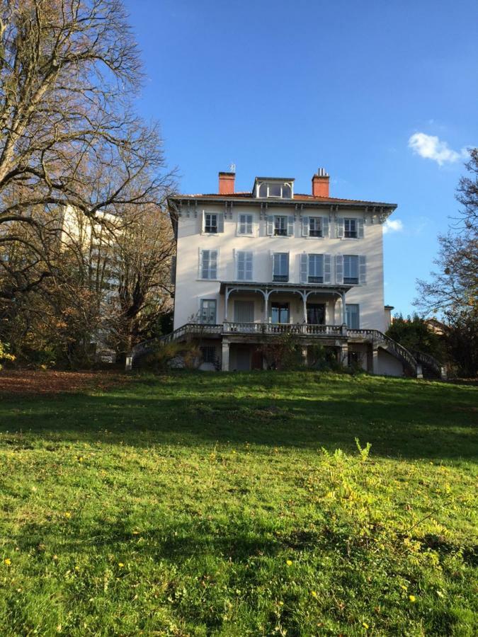 Sur La Colline Apartment Lyon Exterior photo